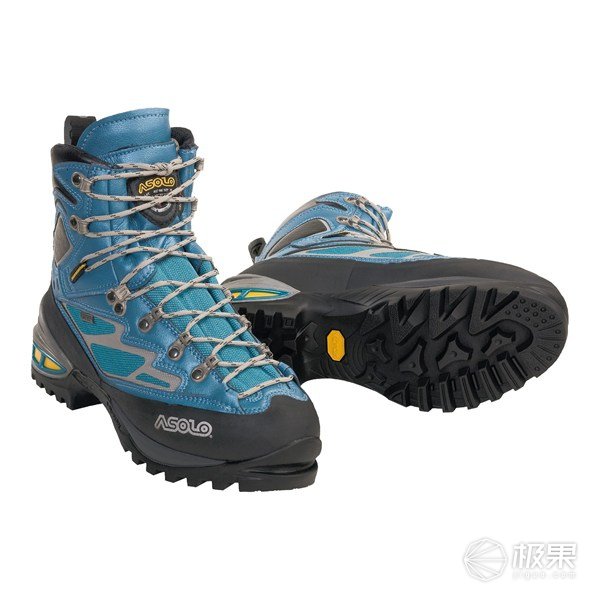 你从不注意的鞋底花纹，却成了乔丹科比封神的“秘密”