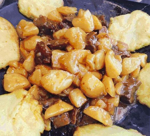 想走在有酒有肉的下沙街道，回忆无忧无虑的大学时光