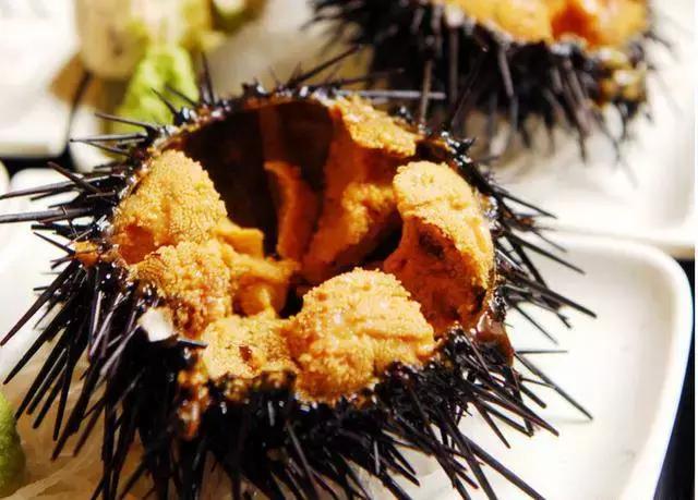 1000台无人货柜日流水,现场蒸海鲜