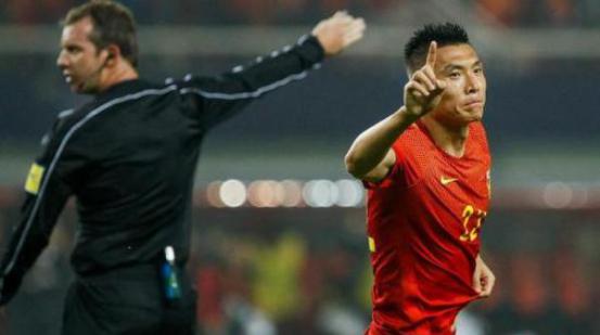 中国vs韩国足球1-0孙兴慜反应,作为战胜国中国得到了什么