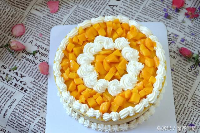 自己做的美味的蛋糕,自己做出来的蛋糕好看又好吃