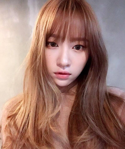 如何挑适合自己的发色,怎样挑发色