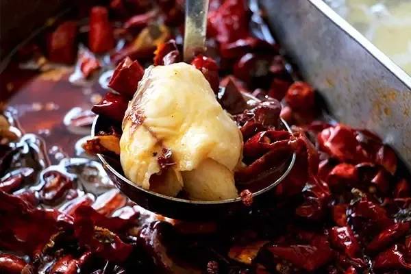 草帽石锅鱼正宗做法,草帽鱼蒸汽石锅鱼家常做法