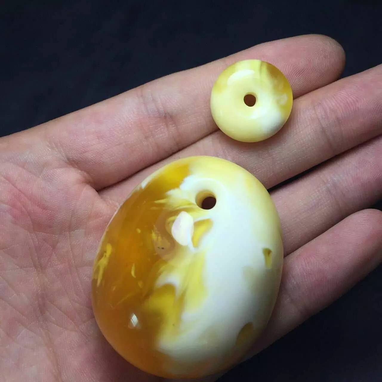 琥珀蜜蜡某宝网上便宜卖，分分钟坑你没商量……