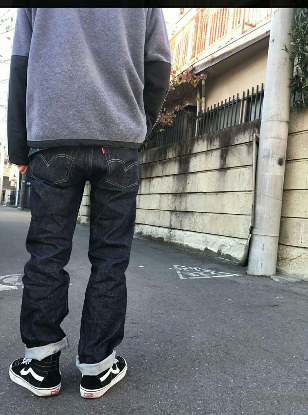 vanssk8-hi怎么搭配,vanssk8-hi偏大还是偏小