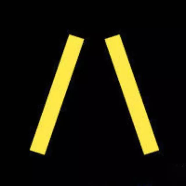 《“明星色”教科书》致口红色号选择困难症晚期患者｜八公举