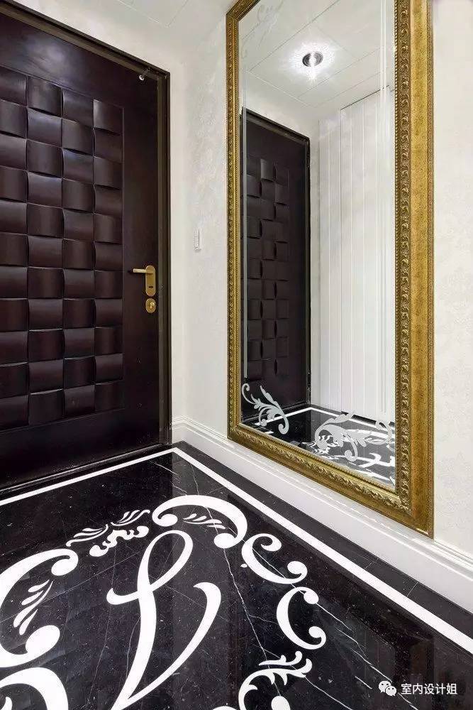 门店镜子放在哪里好,镜子如何放在格栅上