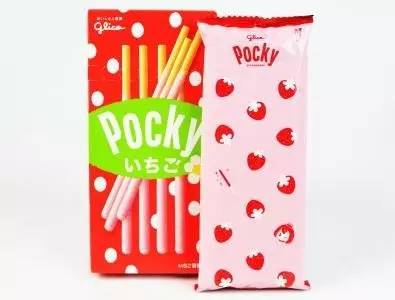 同事看到我就哈哈大笑,同事问我为什么对着屏幕发呆