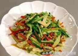 做什么菜能治失眠 (治疗失眠的菜)