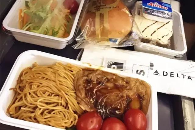 阿联酋航空为什么这么土豪,阿联酋航空为什么这么有钱