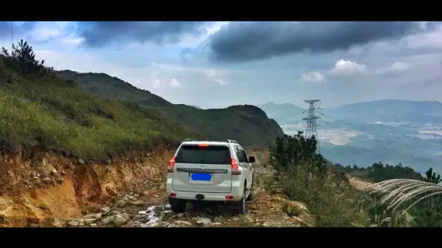 普拉多2700山路,山路试驾霸道2800柴油