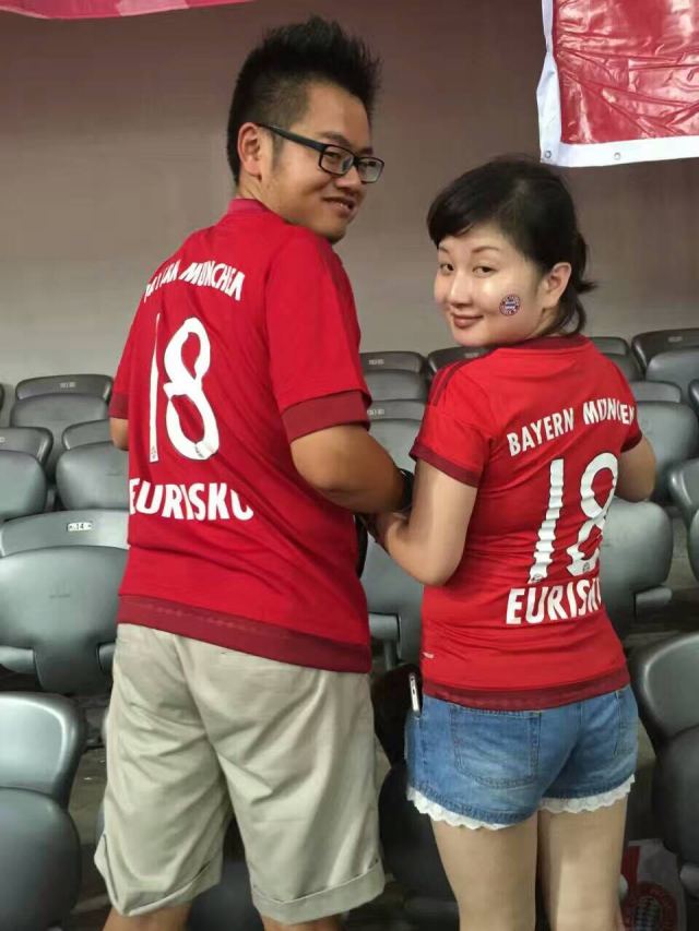 中国球迷唱南部之星,南部之星三冠王拜仁慕尼黑