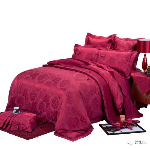 刘诗诗钟丽缇礼服搭配,刘诗诗大婚同款四件套