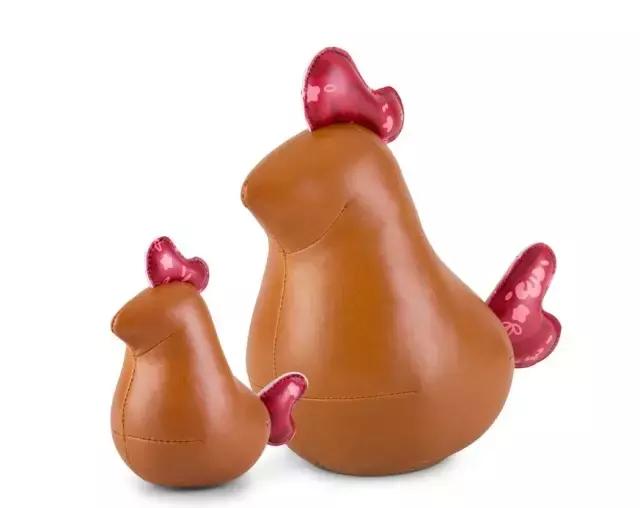 不敢去大牌店试衣服的年轻姑娘，可能永远不知道自己有多美