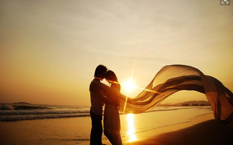 有没有哪些高端的英文三行情书,很甜很暖的情书简短句子英语