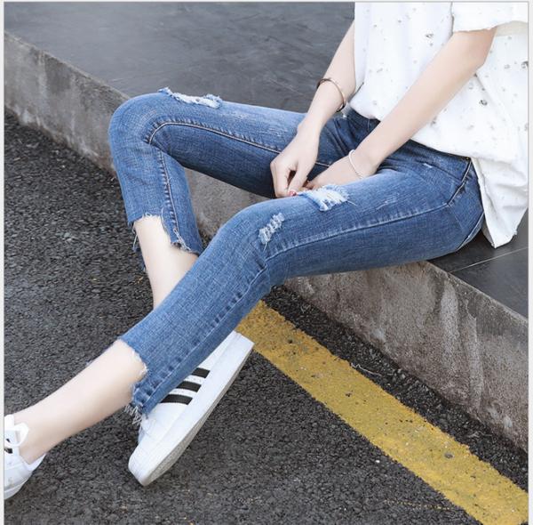 烟管裤牛仔裤搭配什么鞋子,烟管裤牛仔裤搭配什么外套