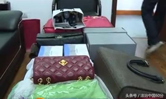 女子花5万买奢侈品背后的真相,妻子花钱大手大脚没钱了就生气