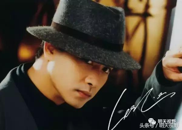 人物——怪你过分美丽，即使错过了你的时代也着迷！