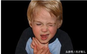 婴儿气管异物急救法,气管有异物的急救方法