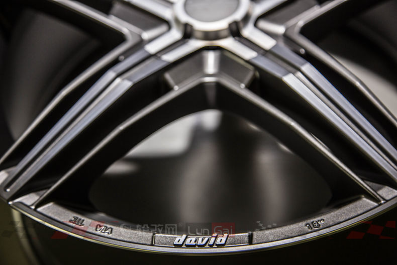 正品oz铸造轮毂,限量版oz轮毂