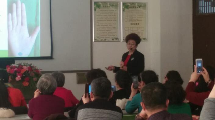 淇冭繘浼氬憳娲昏穬搴︾殑娲诲姩,鍔╁姏浼佷笟杞瀷鍗囩骇娲诲姩