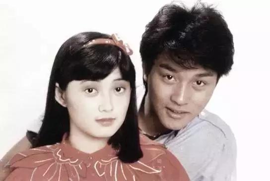 哥哥张国荣的传奇一生,张国荣老照片100张