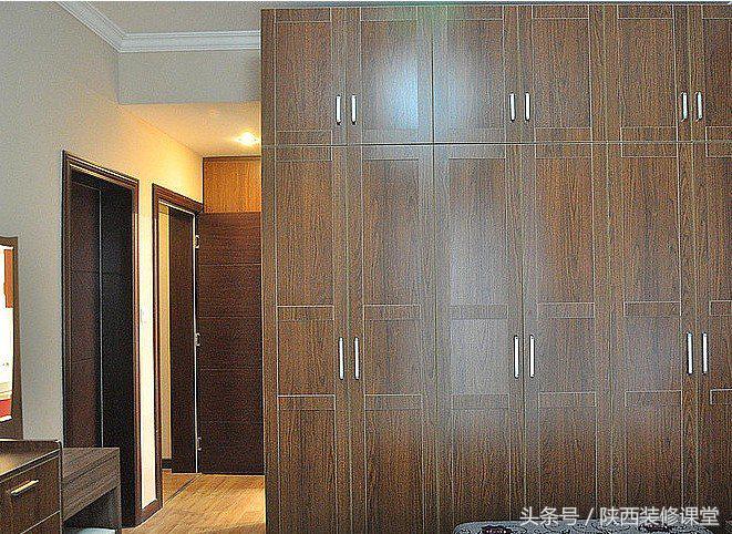 88平米黑白色调简约半开放式,176平米极简风格两个卧室