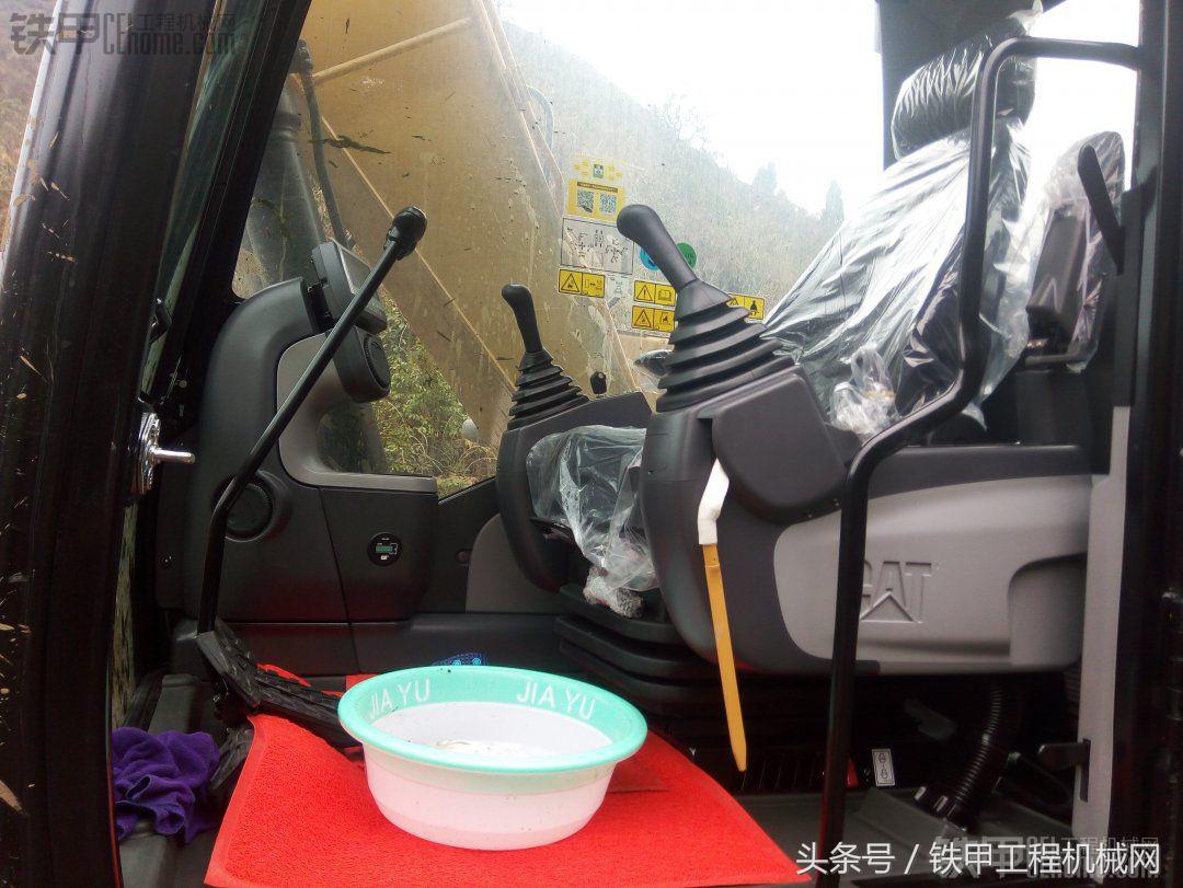 挖掘机是男人梦想,挖机是男人的梦想