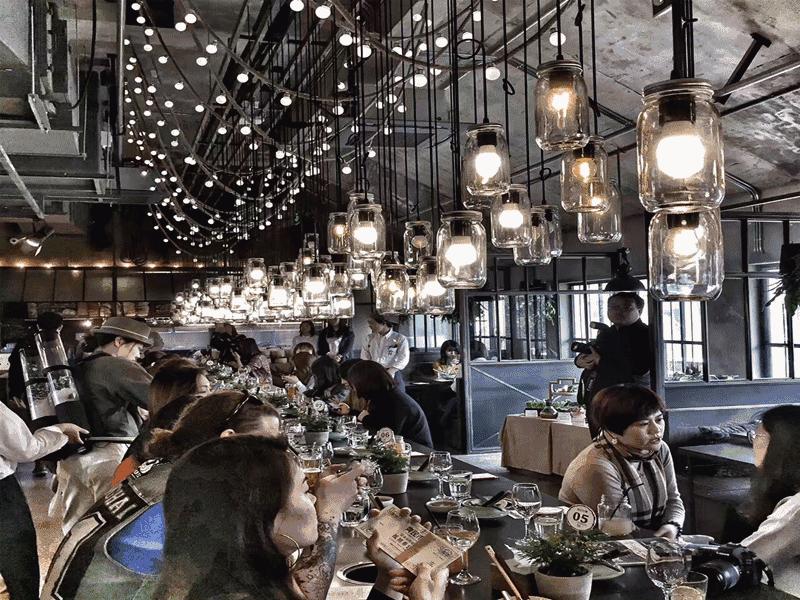 你舍不得花的钱总有人舍得帮你花,以前舍不得花你的钱现在才明白