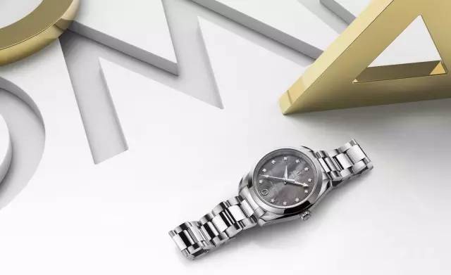 格拉夫巴塞尔钟表展,巴塞尔国际钟表展台