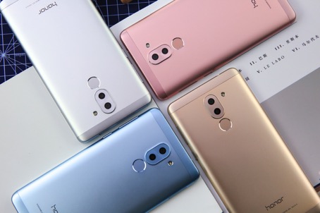 荣耀畅玩6x原装尾插小板多少钱,荣耀畅玩6x怎么升级鸿蒙系统