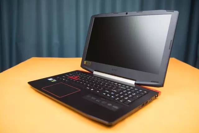 屏幕观感好的游戏本,不追求屏幕只追求性能的游戏本