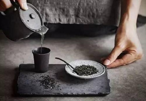 浣欐俯浣滃搧,浣欐俯浣滃搧娆ｈ祻