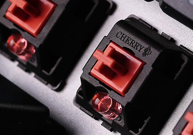 盘点游戏里面超好用的新手神器,游戏的玩家必备的一些神器