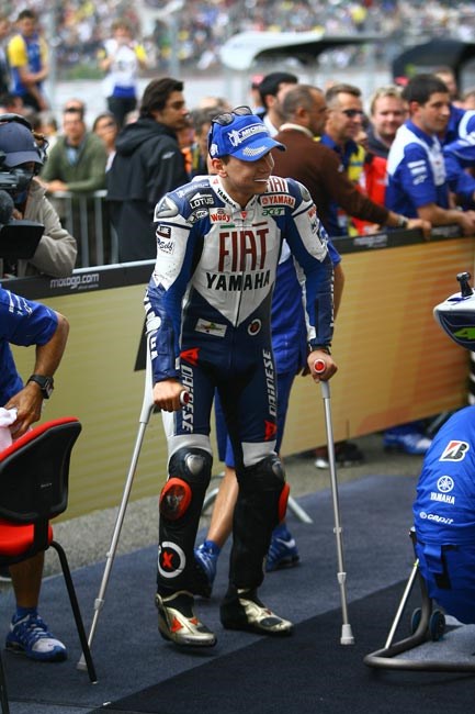 雅马哈机器人与洛伦佐,机器人雅马哈视频