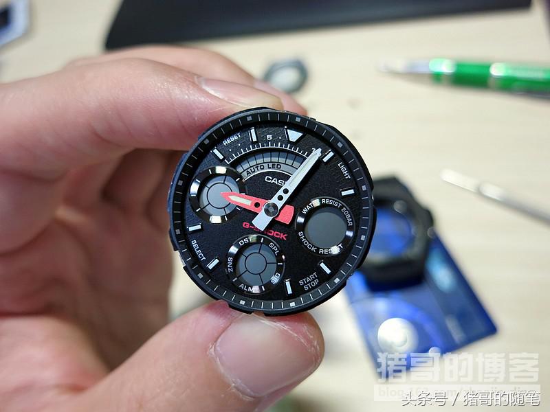 卡西欧g-shockga400换电池,卡西欧g-shock怎么换电池