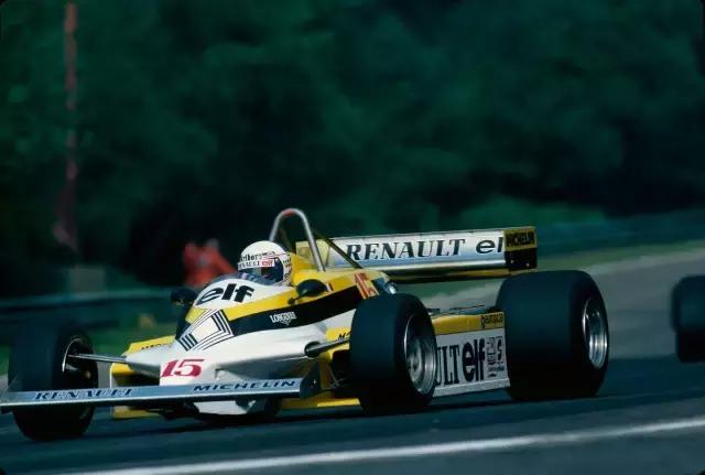 从一场赌局开始，这个品牌的历史好比“麻辣鸡汤”！