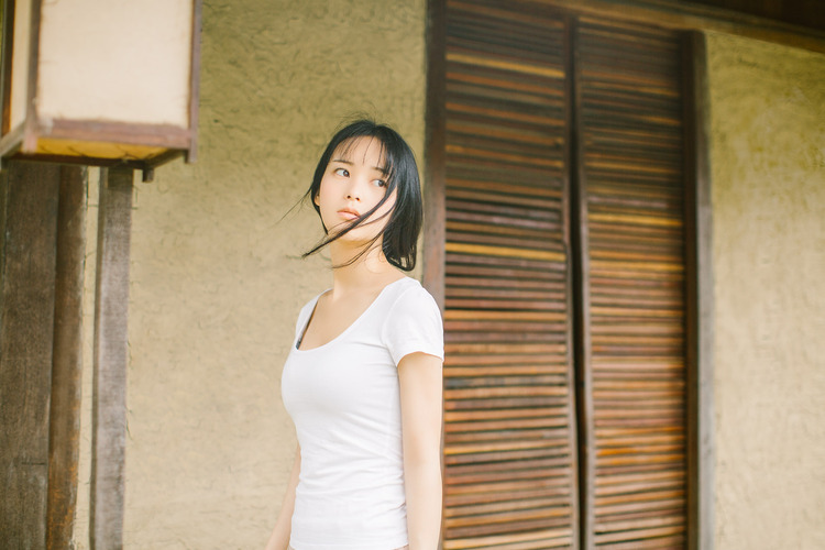 男朋友不找你主动聊天怎么办,男朋友不给你主动发消息怎么办