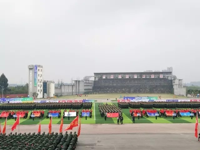 震撼的观众现场,中国大足联赛总决赛