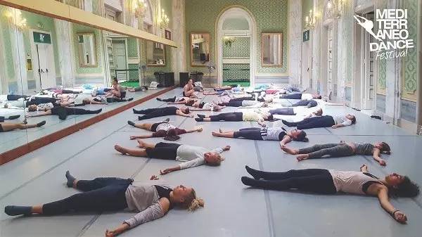 舞蹈成人班户外游学,舞蹈游学