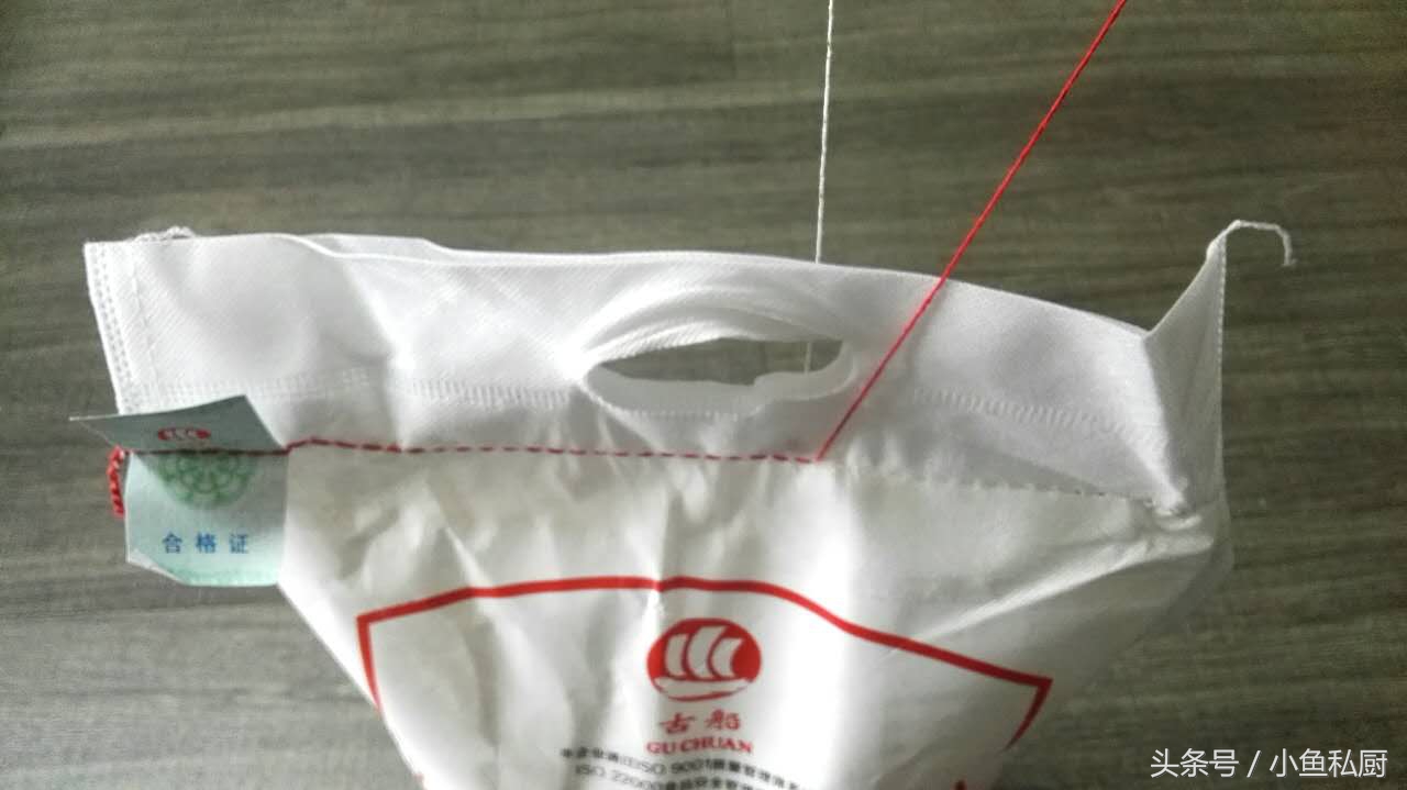 面粉袋压缩封口怎样打开,如何拆面粉袋的封口线