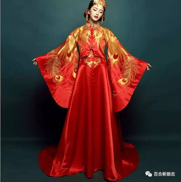 周迅秀禾服红高粱,周迅被谁捧红