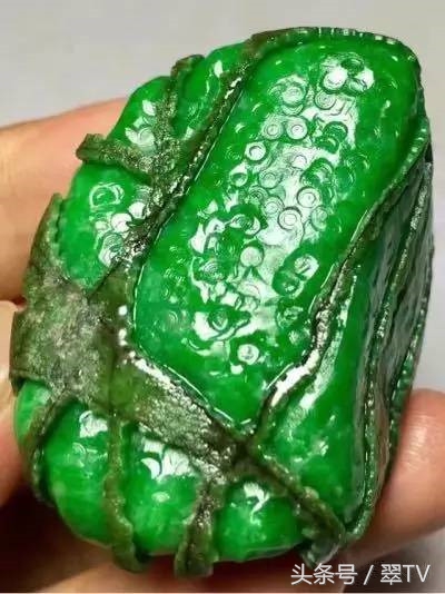 淘宝直播开窗翡翠赌石,房山翡翠赌石开窗色料