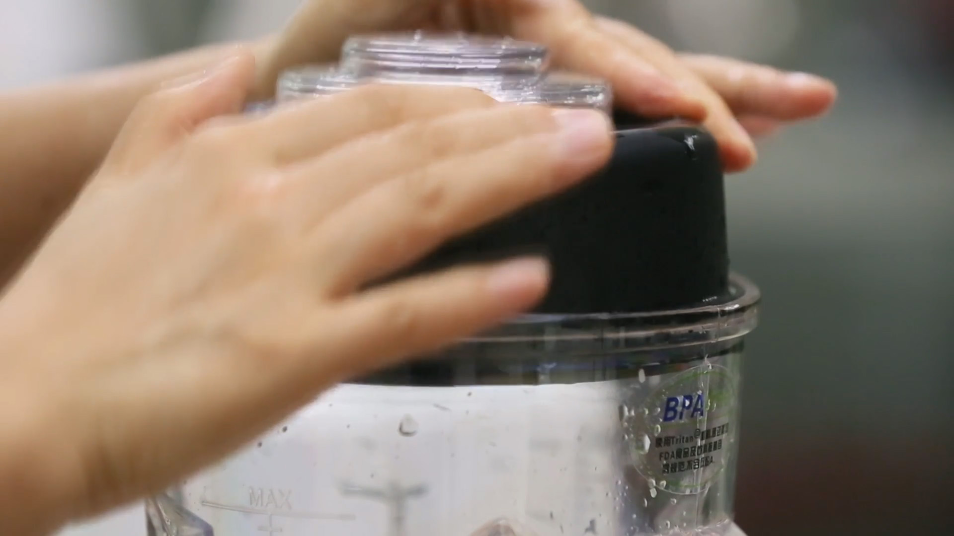 手磨养生核桃露,养颜冰镇核桃露