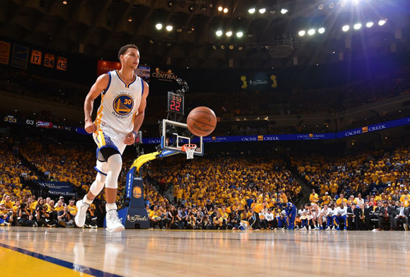 从在美球衣排行得出：美球迷注重球风+英雄，哈登碰瓷最不齿