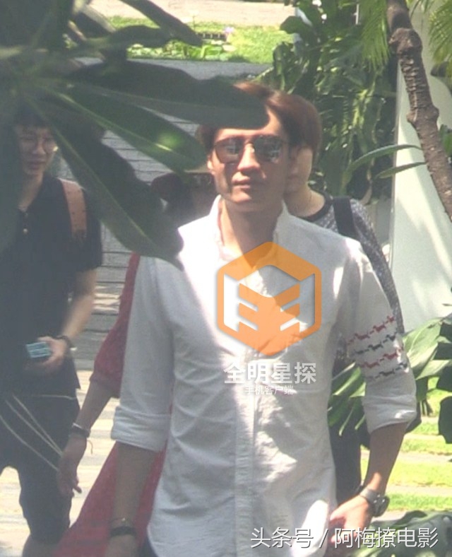 小鲜肉肌肉模特,白百何小鲜肉的照片