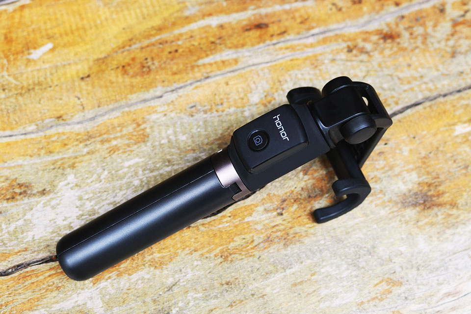 荣耀手机蓝牙自拍杆推荐,荣耀三脚架自拍杆无线版