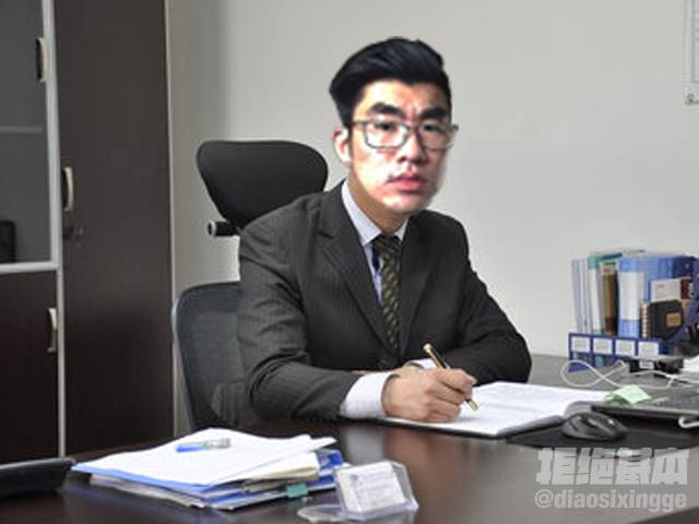 最爱穿西服的王经理,为什么会被白老板带去泰国旅游呢?