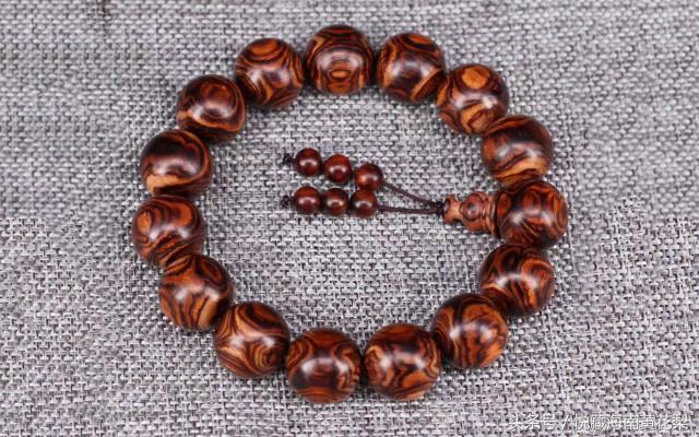 佛珠断了代表什么预兆,佛珠断了是有什么寓意吗