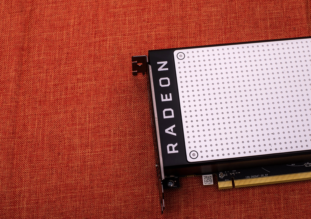 rx460显卡与750ti性能差距,rx460和1060显卡哪个好